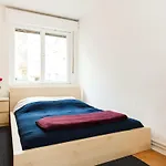 Cosy flat in trendy Sprengelkiez (legal)